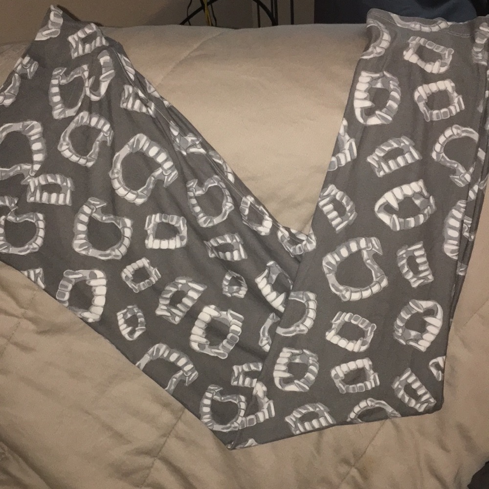 Halloween TC2 Lularoe leggings